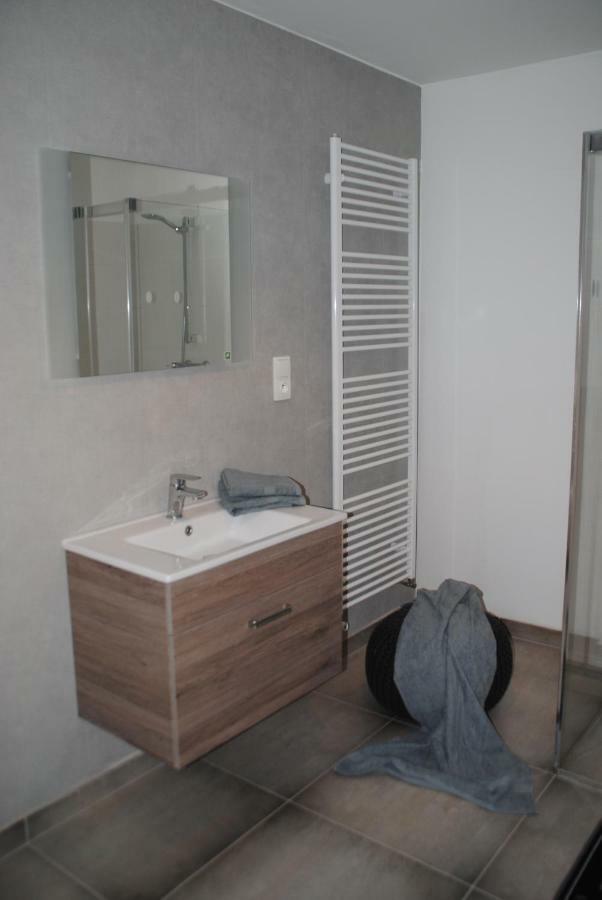 Apartman U Lesa Apartment Ratiskovice Luaran gambar