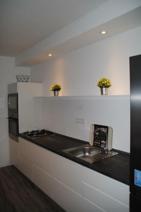 Apartman U Lesa Apartment Ratiskovice Luaran gambar